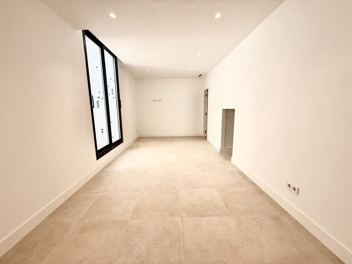 6 soveværelse Villa til salg i Estepona med swimmingpool garage - € 1.950.000 (Ref: 10033309)