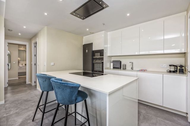 2 slaapkamer Appartement te koop in Castillo Sohail, Fuengirola met zwembad garage - € 575.000 (Ref: 10044283)