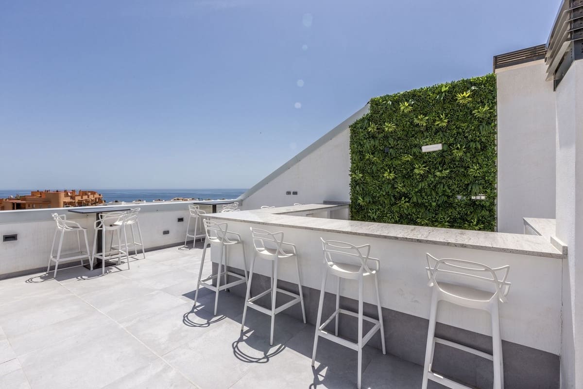 2 slaapkamer Appartement te koop in Fuengirola met zwembad garage - € 575.000 (Ref: 10044283)