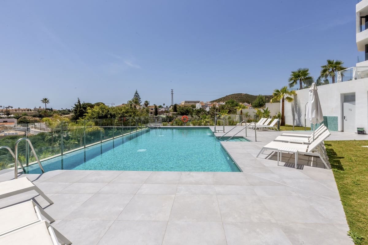 2 slaapkamer Appartement te koop in Fuengirola met zwembad garage - € 575.000 (Ref: 10044283)