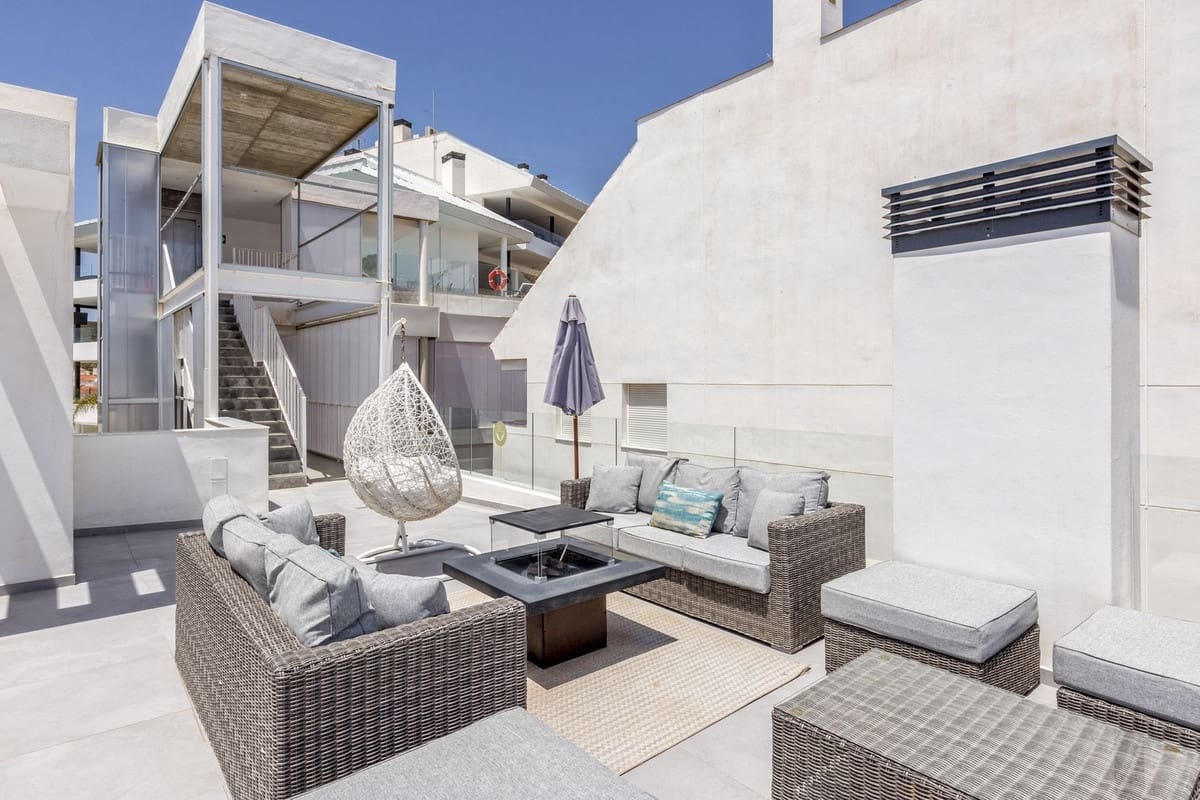 2 slaapkamer Appartement te koop in Fuengirola met zwembad garage - € 575.000 (Ref: 10044283)