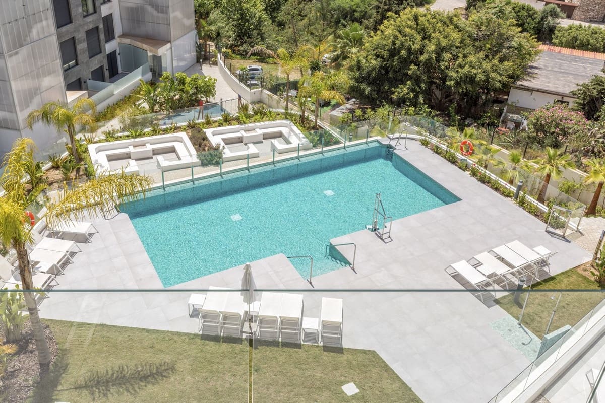 2 slaapkamer Appartement te koop in Fuengirola met zwembad garage - € 575.000 (Ref: 10044283)