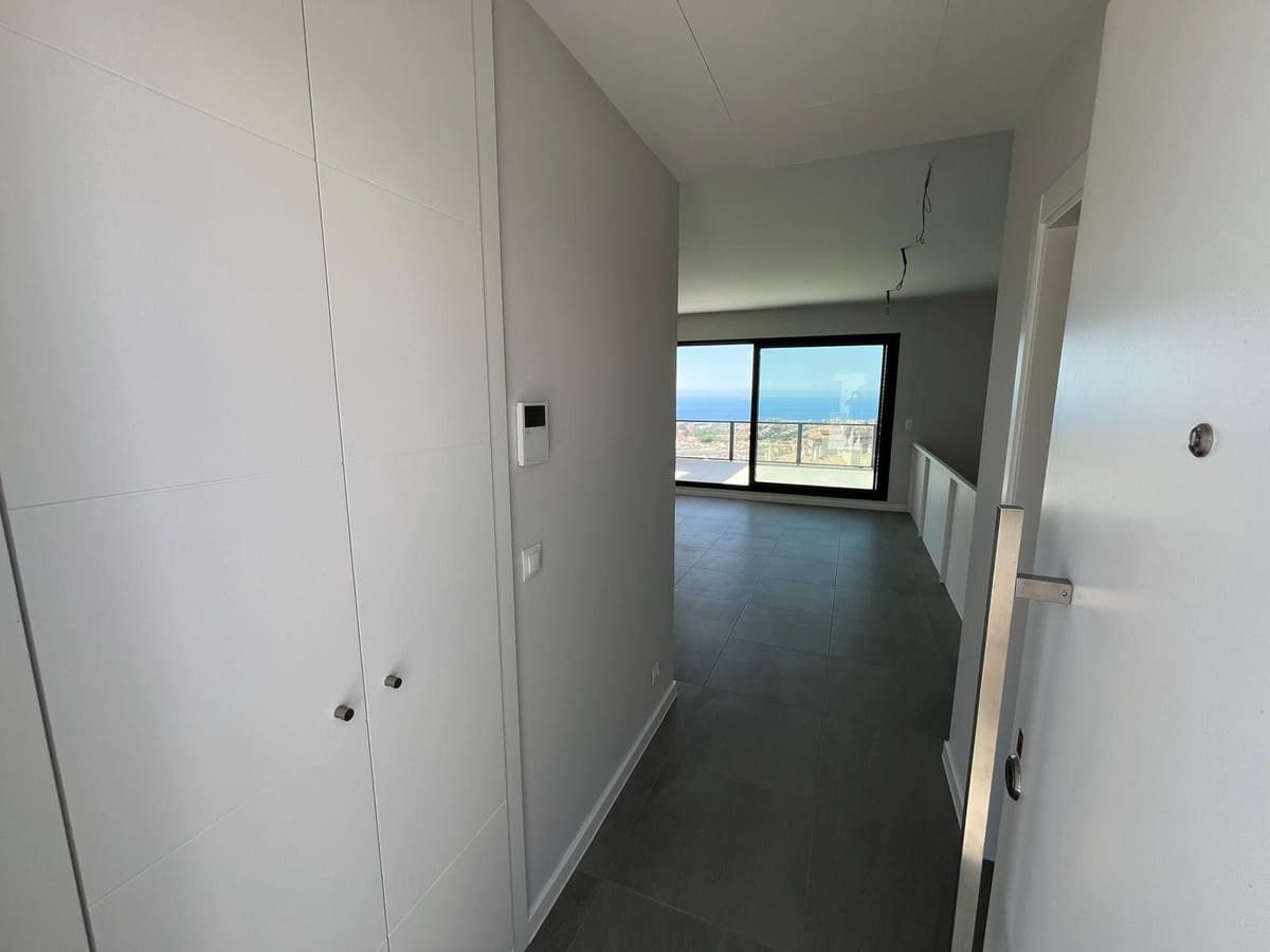 3 soveværelse Finca/Landehus til salg i Riviera del Sol med swimmingpool garage - € 659.000 (Ref: 10044284)