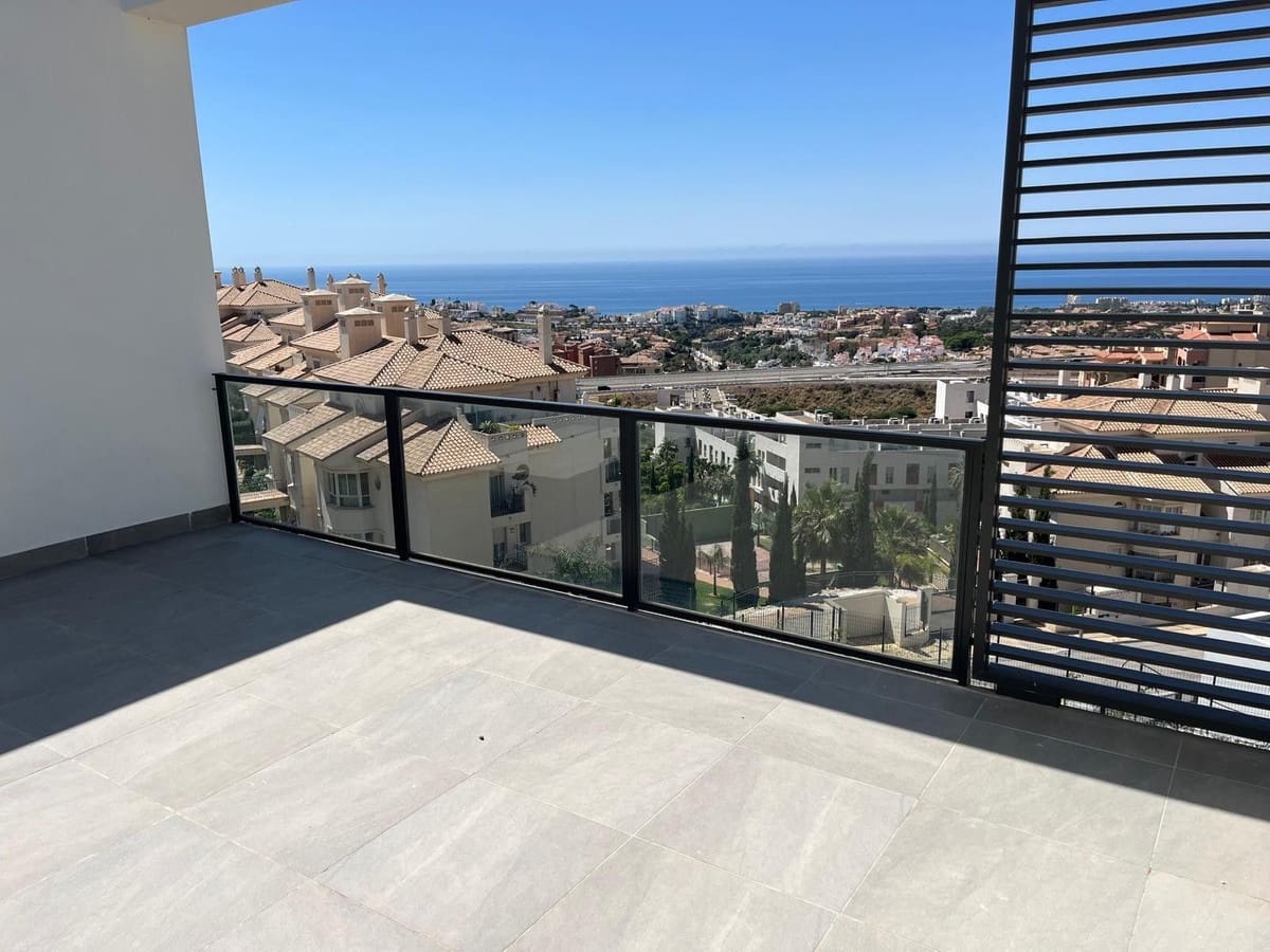 3 soveværelse Finca/Landehus til salg i Riviera del Sol med swimmingpool garage - € 659.000 (Ref: 10044284)