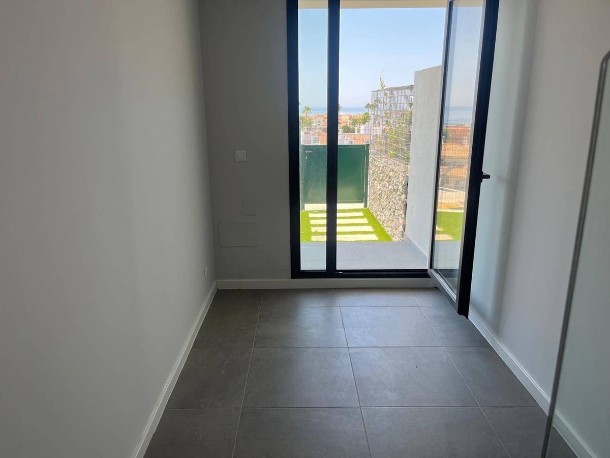 3 soveværelse Finca/Landehus til salg i Riviera del Sol med swimmingpool garage - € 659.000 (Ref: 10044284)