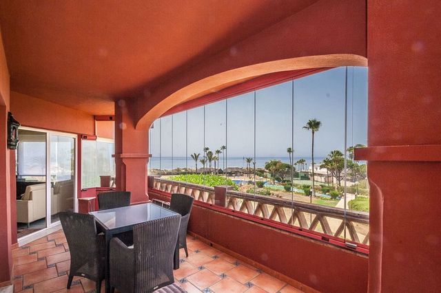 2 bedroom Apartment for sale in Elviria, Marbella with pool garage - € 950,000 (Ref: 10061049)