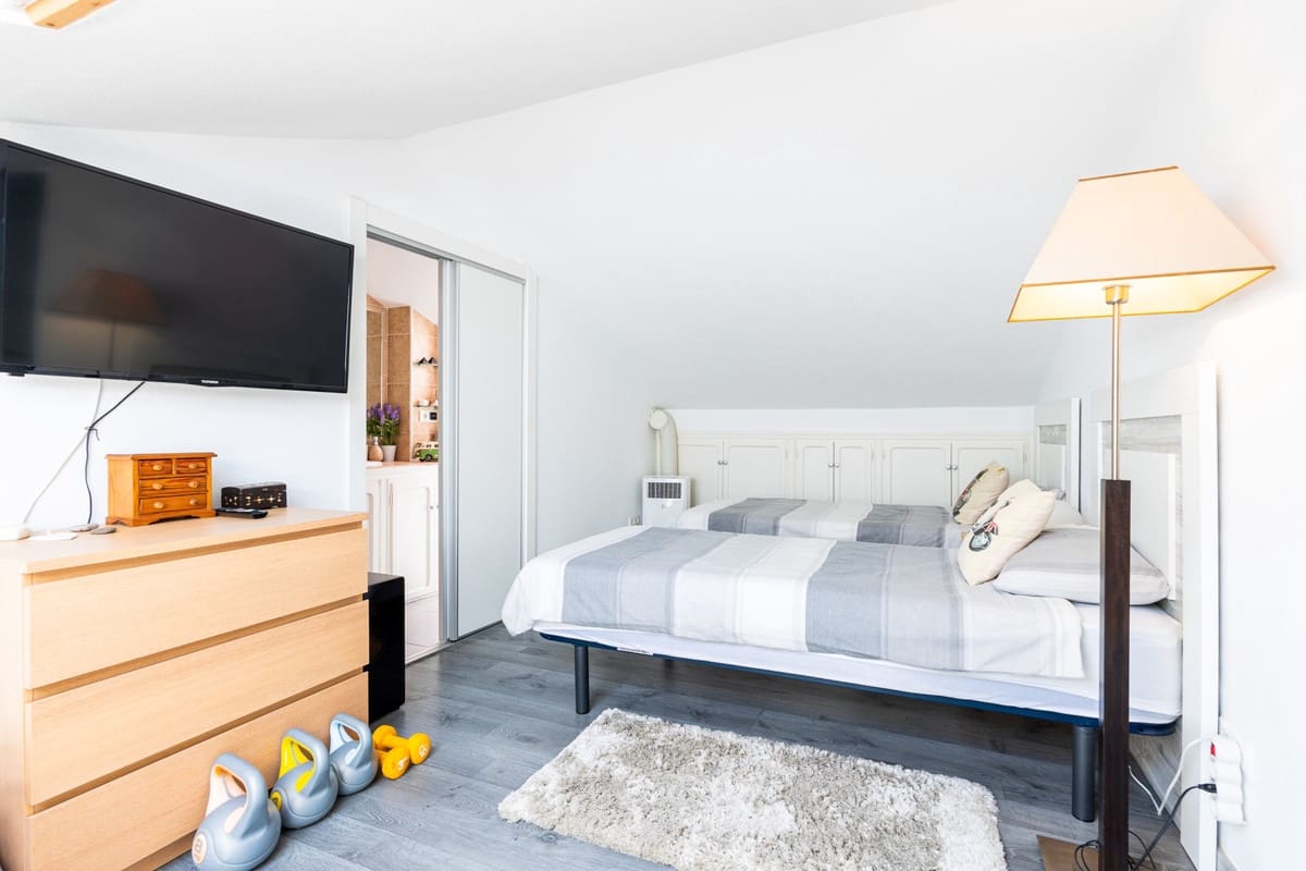 4 slaapkamer Huis te koop in Calahonda met zwembad garage - € 585.000 (Ref: 10066936)