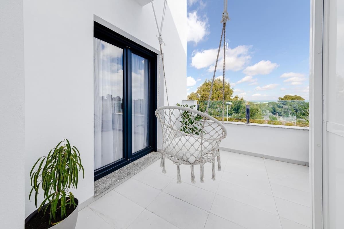 3 soverom Villa til salgs i Orihuela Costa med svømmebasseng - € 325 000 (Ref: 10074698)