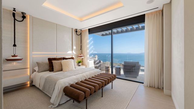 3 slaapkamer Penthouse te koop in Parque Central, Estepona met zwembad - € 6.500.000 (Ref: 10085299)