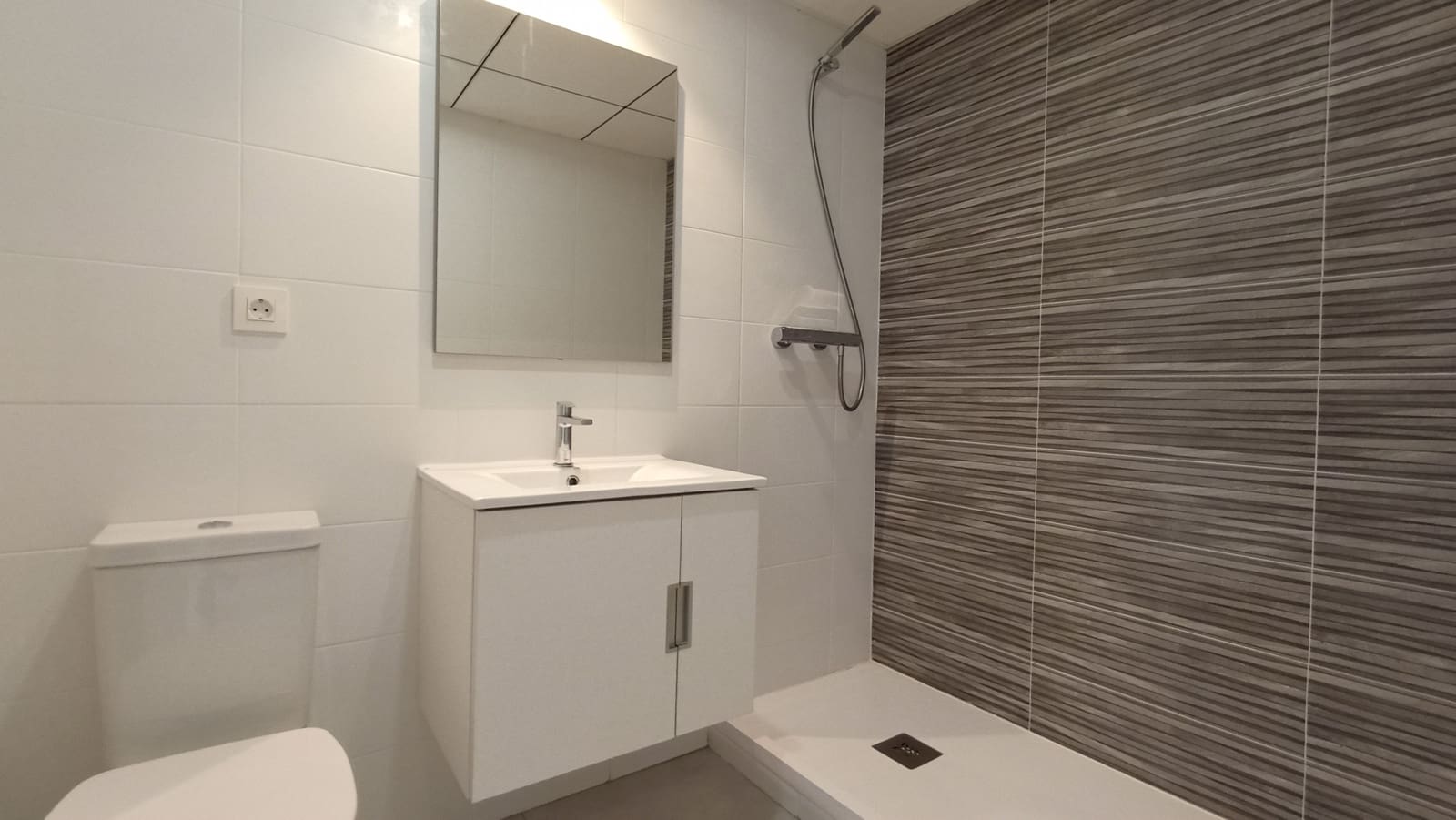 2 chambre Bungalow à vendre à Pilar de la Horadada avec piscine garage - 349 000 € (Ref: 10138933)
