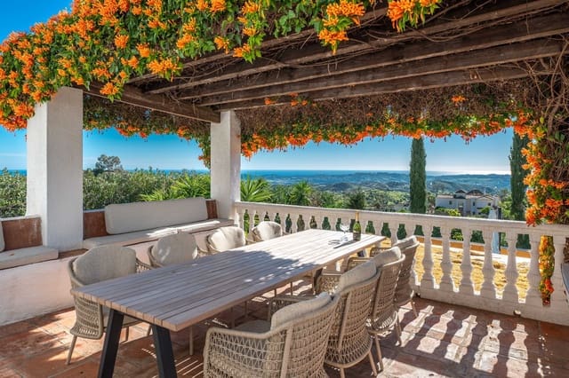 4 soveværelse Villa til salg i Valtocado, Mijas med swimmingpool - € 1.280.000 (Ref: 8758318)