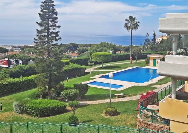 3 soveværelse Lejlighed til salg i Cabopino, Marbella - € 475.000 (Ref: 8776571)
