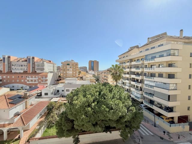 2 soveværelse Lejlighed til salg i Los Boliches , Fuengirola - € 329.000 (Ref: 8816257)