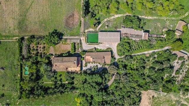 Finca/Landehus til salg i Portocristo / Port de Manacor, Manacor med swimmingpool - € 25.000.000 (Ref: 9121511)