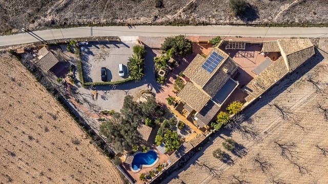 6 soveværelse Erhverv til salg i Hondón de las Nieves med swimmingpool - € 850.000 (Ref: 9121523)