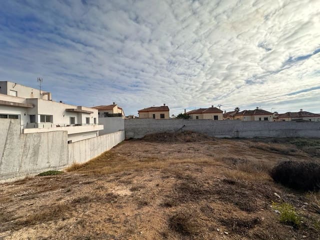 Rakentamaton maa myytävänä paikassa La Marina, Elche / Elx - 159 000 € (Ref: 9121535)