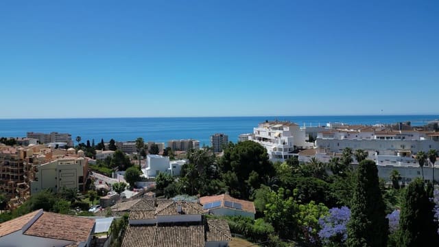 3 soveværelse Semi-Rækkehus til salg i Torreblanca, Fuengirola - € 725.000 (Ref: 9122784)