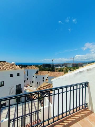 4 soveværelse Byhus til salg i Los Monteros, Marbella med garage - € 895.000 (Ref: 9123117)