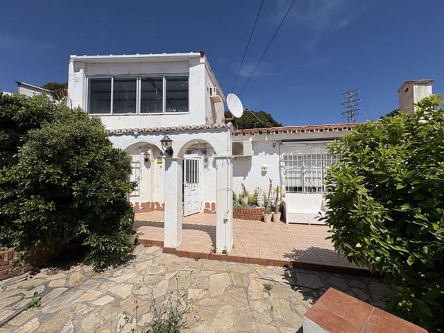 4 soveværelse Semi-Rækkehus til salg i Torreblanca, Fuengirola - € 525.000 (Ref: 9123238)