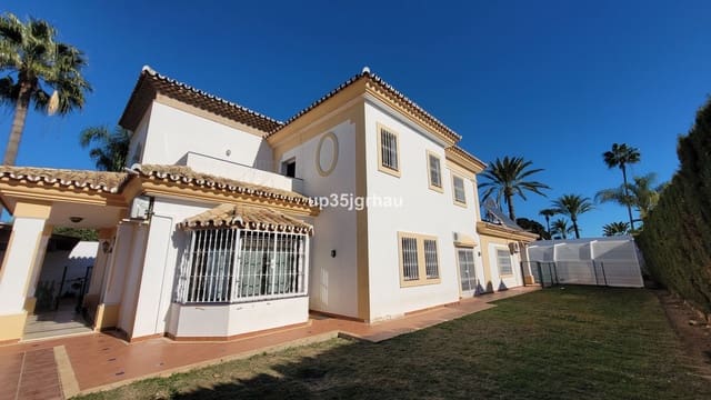 5 soveværelse Villa til salg i Bel-Air, Estepona med swimmingpool garage - € 1.500.000 (Ref: 9123438)