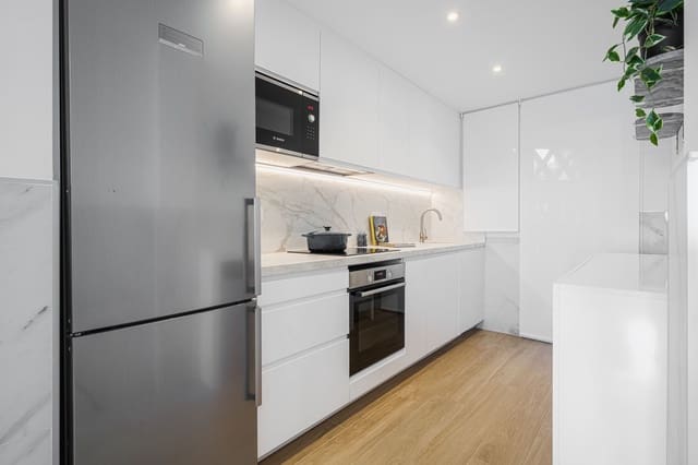 3 soveværelse Penthouse til salg i Los Arqueros, Benahavís med swimmingpool - € 545.000 (Ref: 9127021)