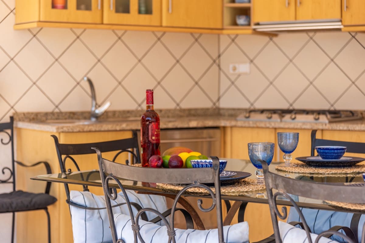 Chalet de 4 habitaciones en Ciudad Quesada en venta - 890.000 € (Ref: 9363553)