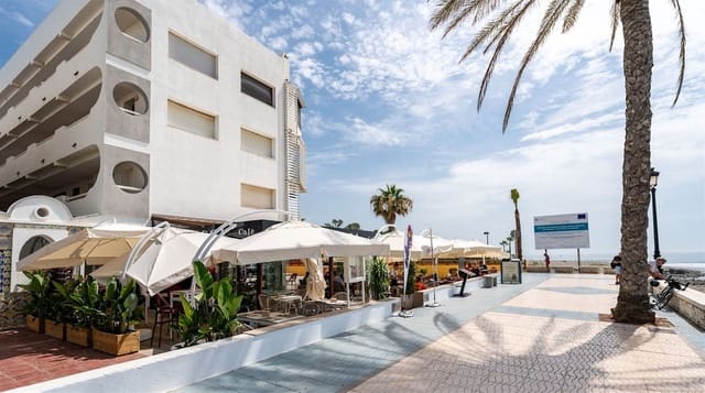 2 makuuhuone Huoneisto myytävänä paikassa San Pedro de Alcántara Pueblo, Marbella - 420 000 € (Ref: 9363570)