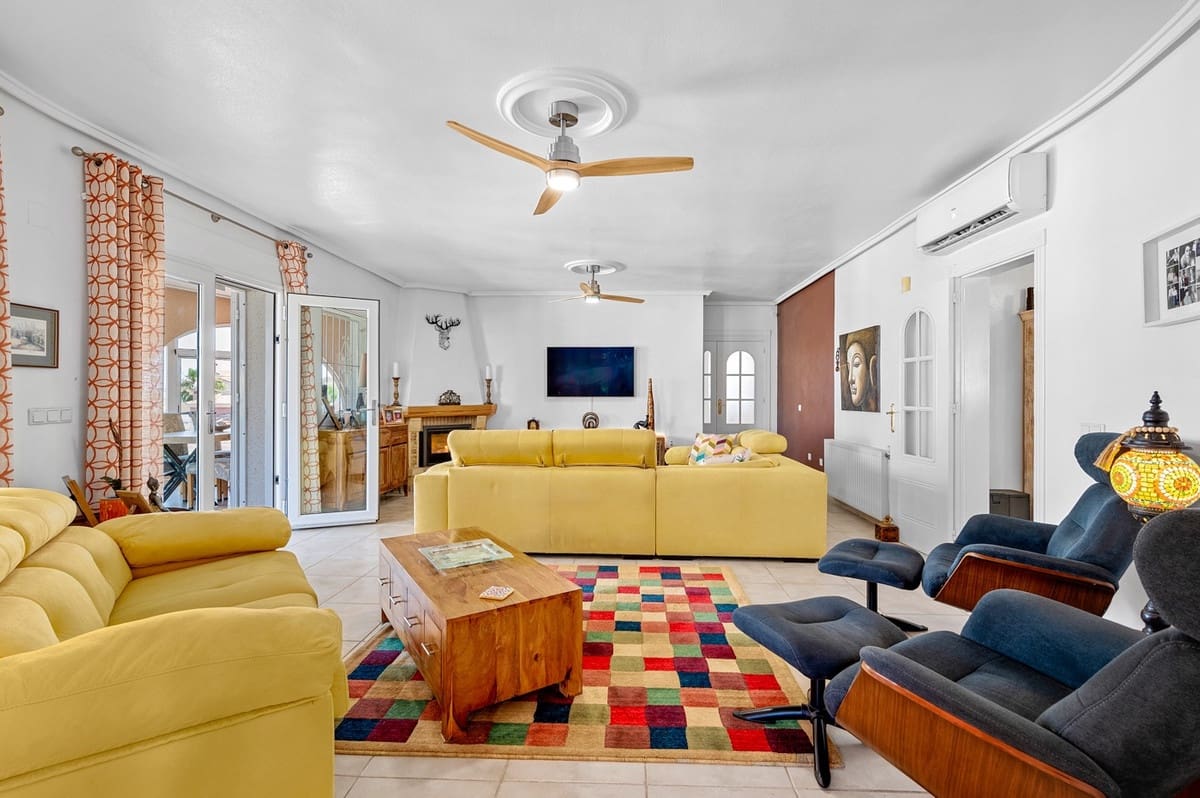 5 camera da letto Villa in vendita in Ciudad Quesada - 630.000 € (Rif: 9363576)