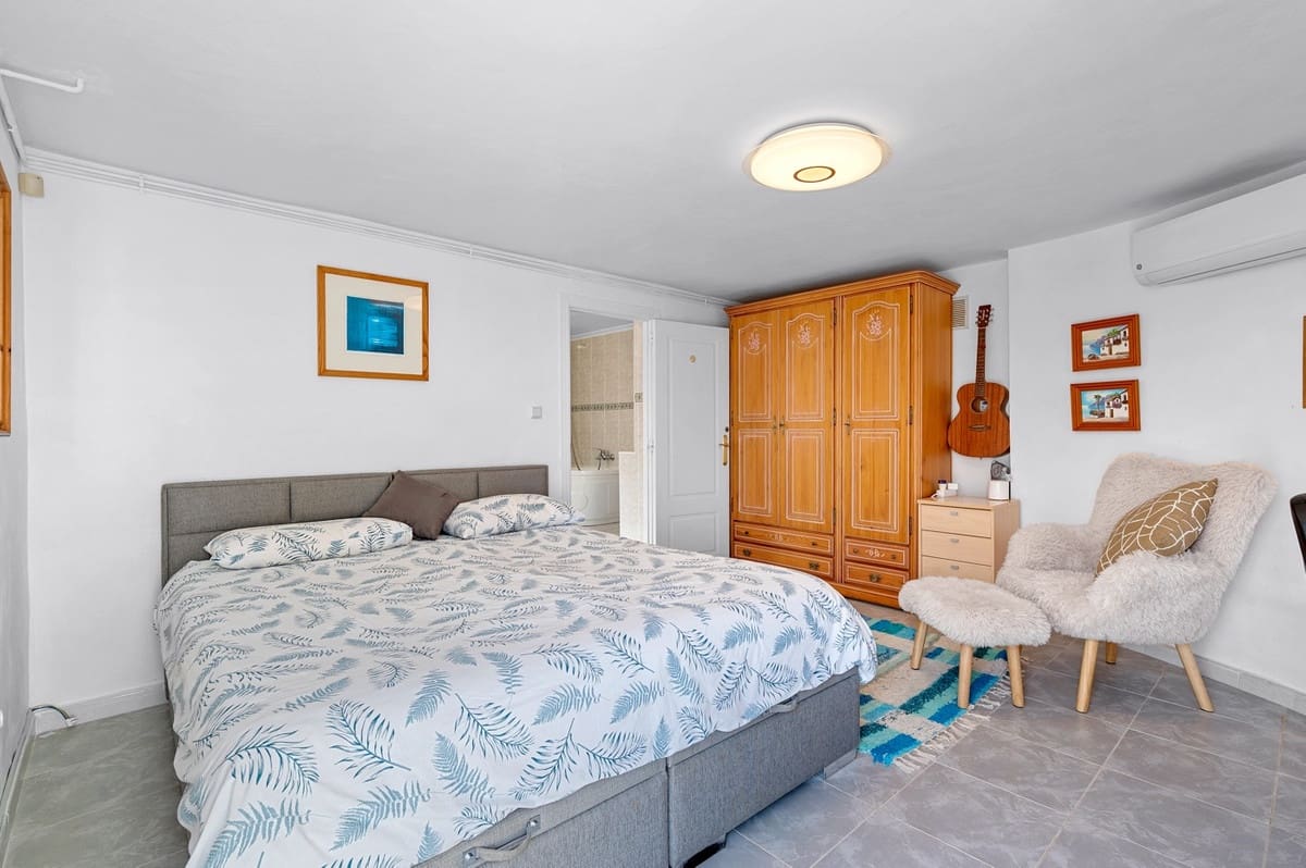 5 camera da letto Villa in vendita in Ciudad Quesada - 630.000 € (Rif: 9363576)