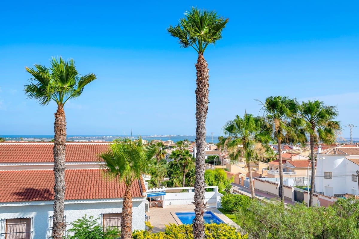 5 camera da letto Villa in vendita in Ciudad Quesada - 630.000 € (Rif: 9363576)