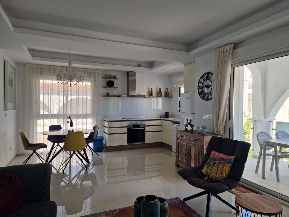 2 sypialnia Penthouse na sprzedaż w Ciudad Quesada - 299 900 € (Ref: 9363577)