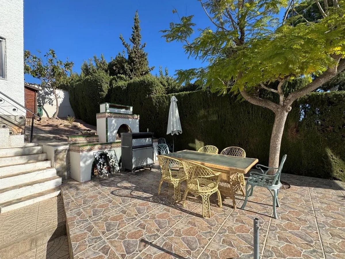 Chalet de 5 habitaciones en Ciudad Quesada en venta - 695.000 € (Ref: 9363586)