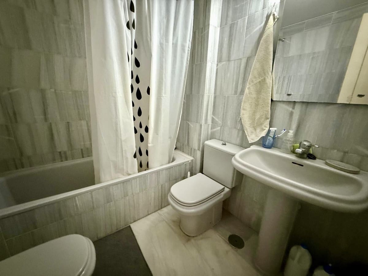 3 makuuhuone Huoneisto myytävänä paikassa San Pedro de Alcantara - 450 000 € (Ref: 9363589)