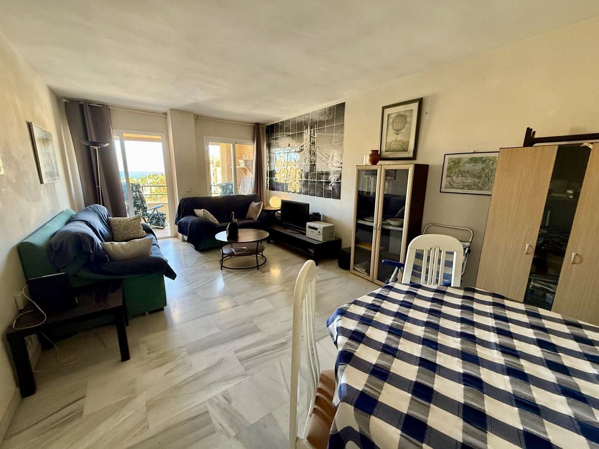 3 makuuhuone Huoneisto myytävänä paikassa San Pedro de Alcantara - 450 000 € (Ref: 9363589)