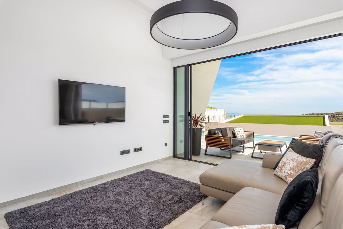 5 sypialnia Willa na sprzedaż w Ciudad Quesada - 990 000 € (Ref: 9363590)