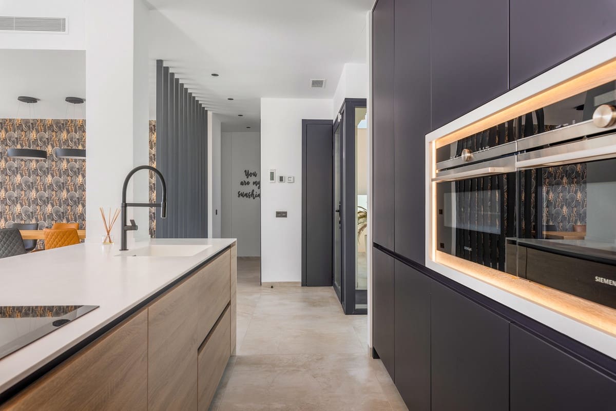 5 sypialnia Willa na sprzedaż w Ciudad Quesada - 990 000 € (Ref: 9363590)