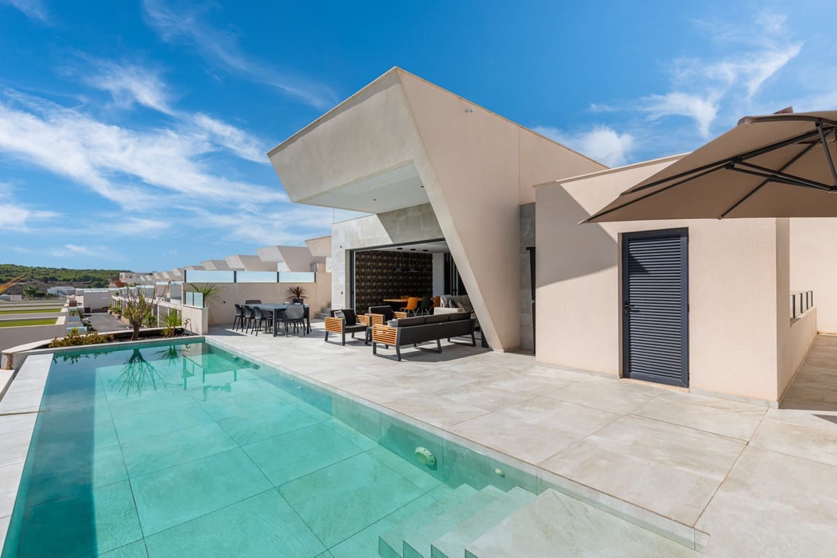 5 sypialnia Willa na sprzedaż w Ciudad Quesada - 990 000 € (Ref: 9363590)