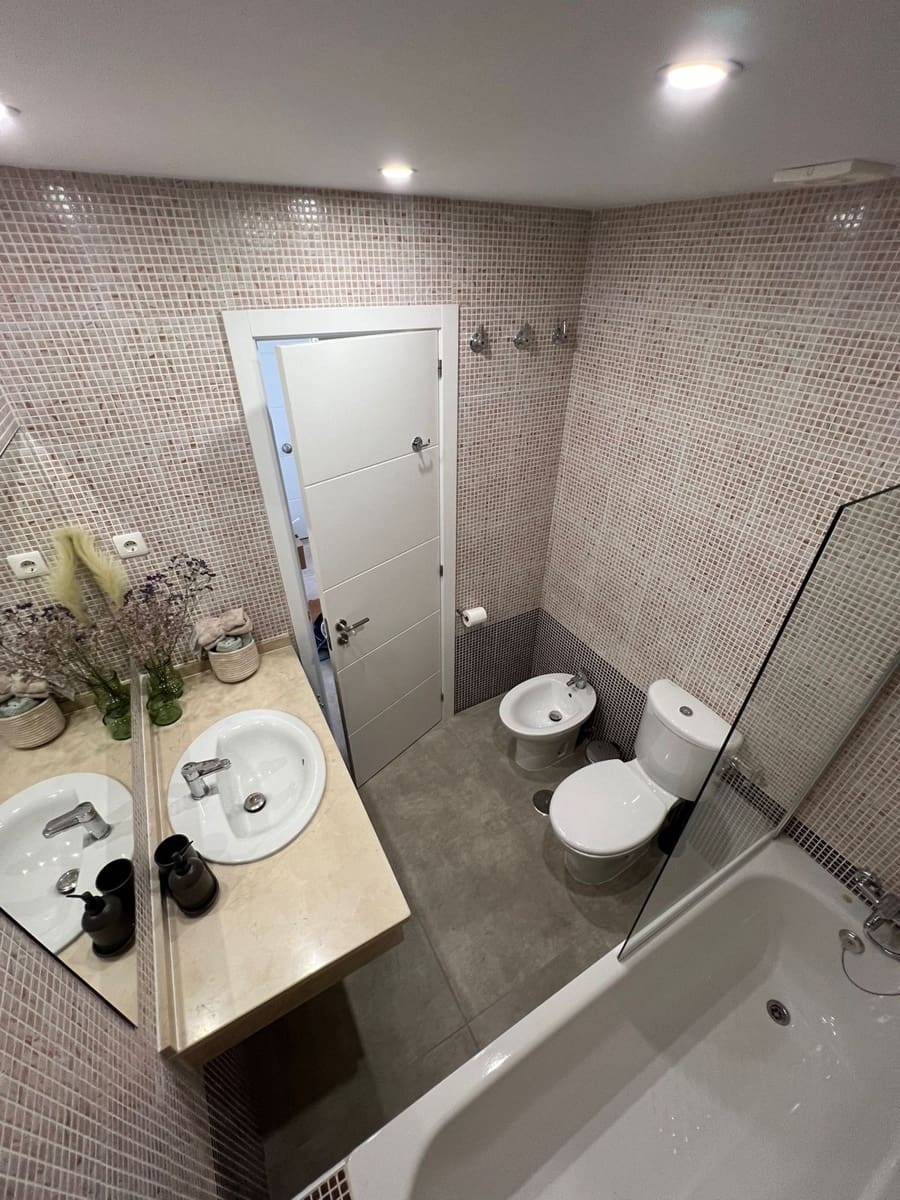 2 camera da letto Appartamento in vendita in Istan - 295.000 € (Rif: 9363591)