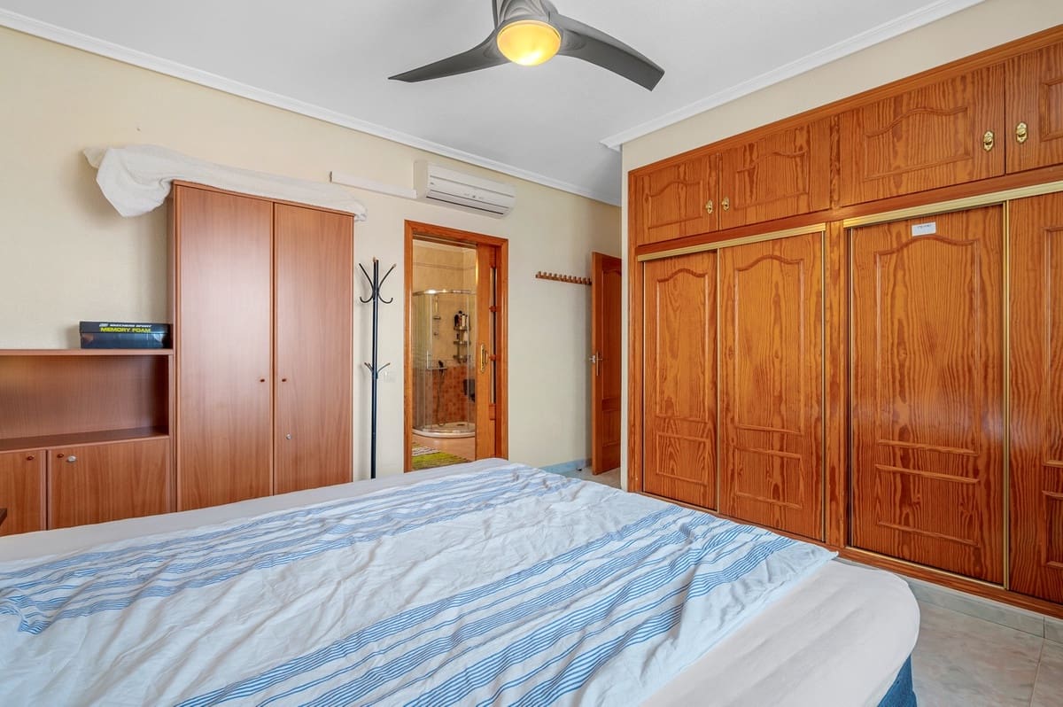 3 sypialnia Willa na sprzedaż w Ciudad Quesada - 460 000 € (Ref: 9363596)