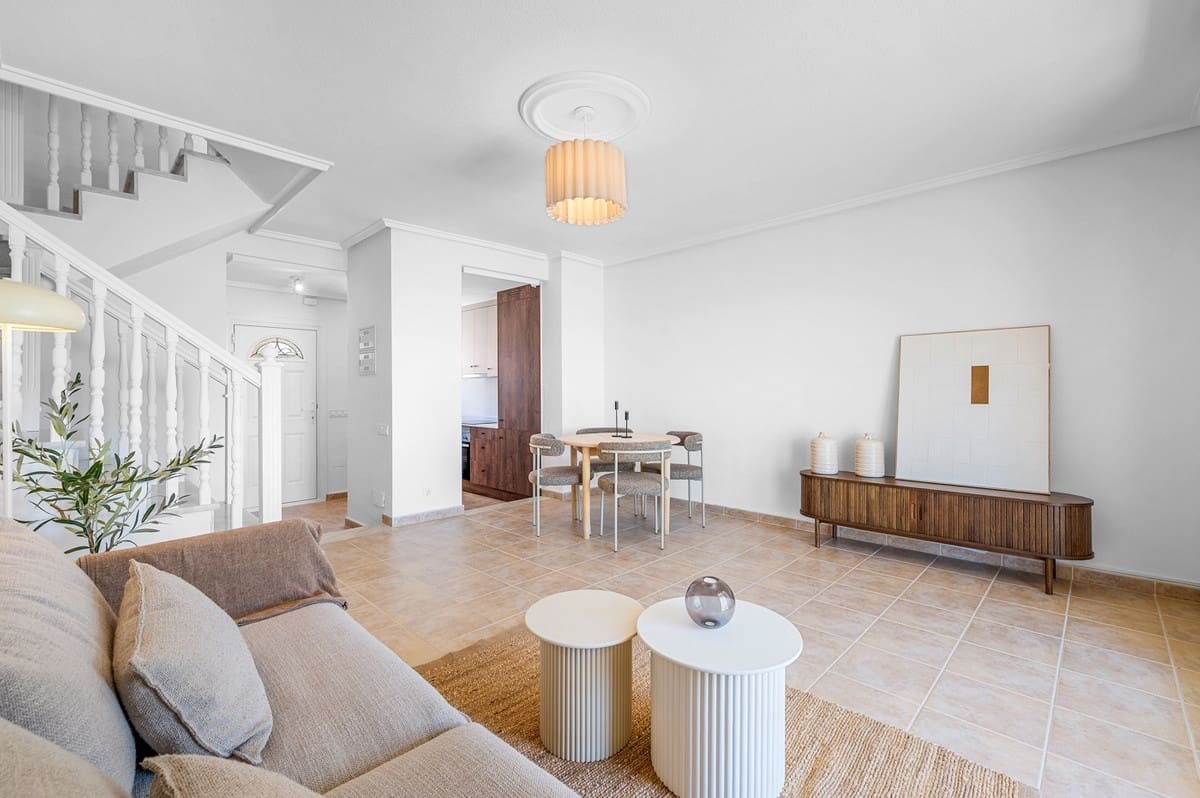 Casa de 3 habitaciones en Ciudad Quesada en venta - 259.000 € (Ref: 9363597)