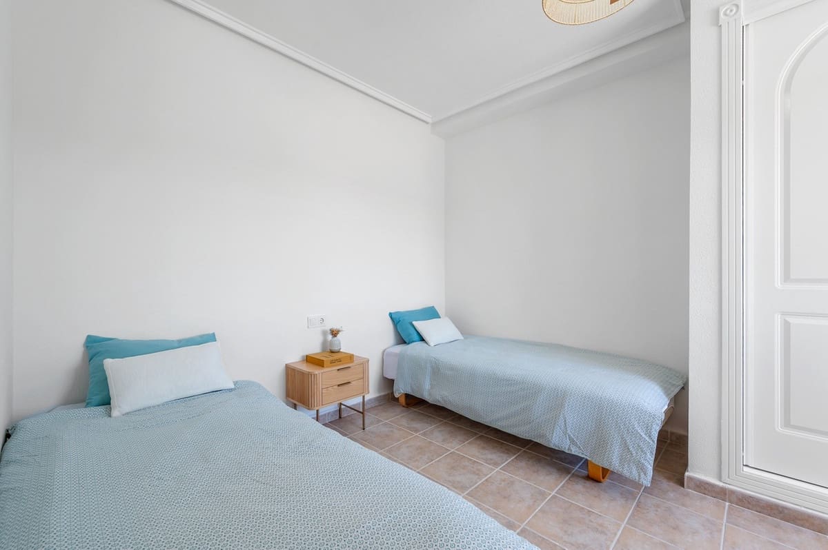 Casa de 3 habitaciones en Ciudad Quesada en venta - 259.000 € (Ref: 9363597)