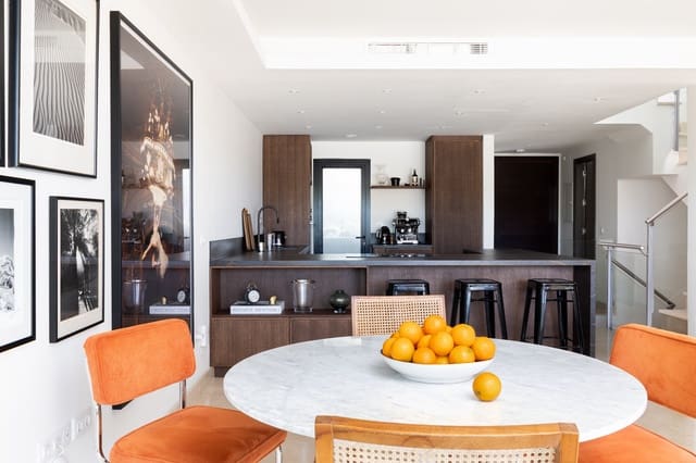 3 makuuhuone Omakotitalo myytävänä paikassa Golden Mile, Marbella - 2 100 000 € (Ref: 9363598)