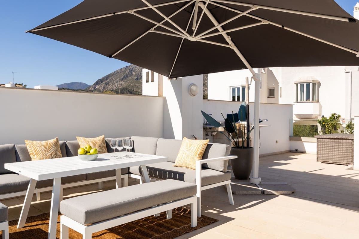 3 bedroom Townhouse for sale in Golden Mile - € 2,100,000 (Ref: 9363598)