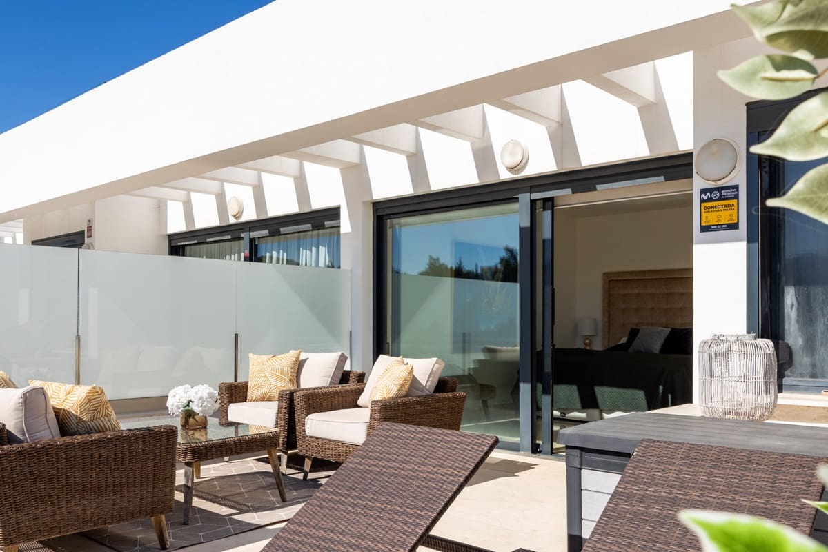 3 bedroom Townhouse for sale in Golden Mile - € 2,100,000 (Ref: 9363598)