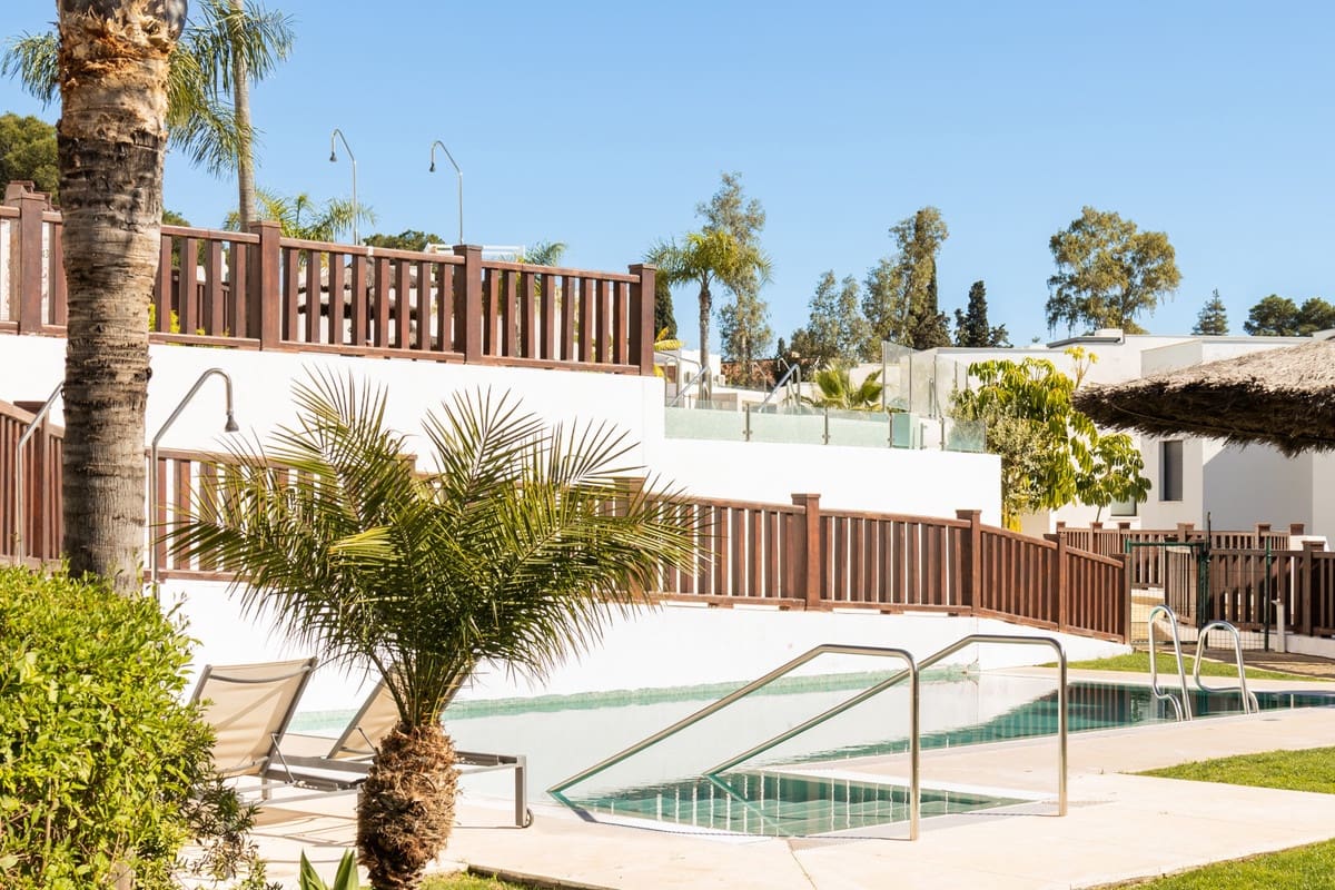 3 bedroom Townhouse for sale in Golden Mile - € 2,100,000 (Ref: 9363598)