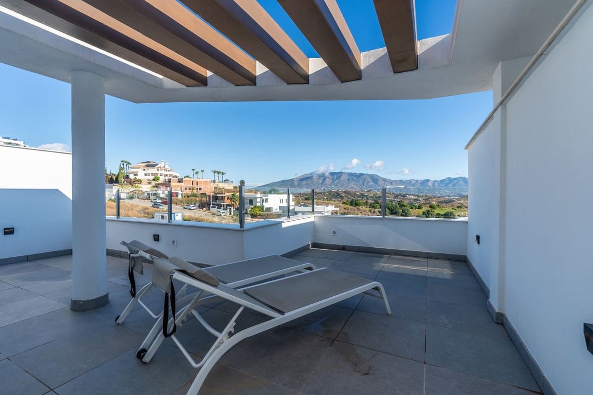 2 chambre Penthouse à vendre à La Cala de Mijas - 595 000 € (Ref: 9363611)