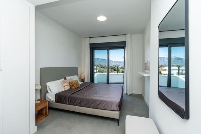 2 soveværelse Penthouse til salg i La Cala de Mijas, Mijas - € 549.000 (Ref: 9363611)
