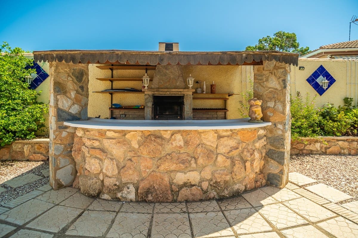 Chalet de 3 habitaciones en La Siesta en venta - 535.000 € (Ref: 9363614)