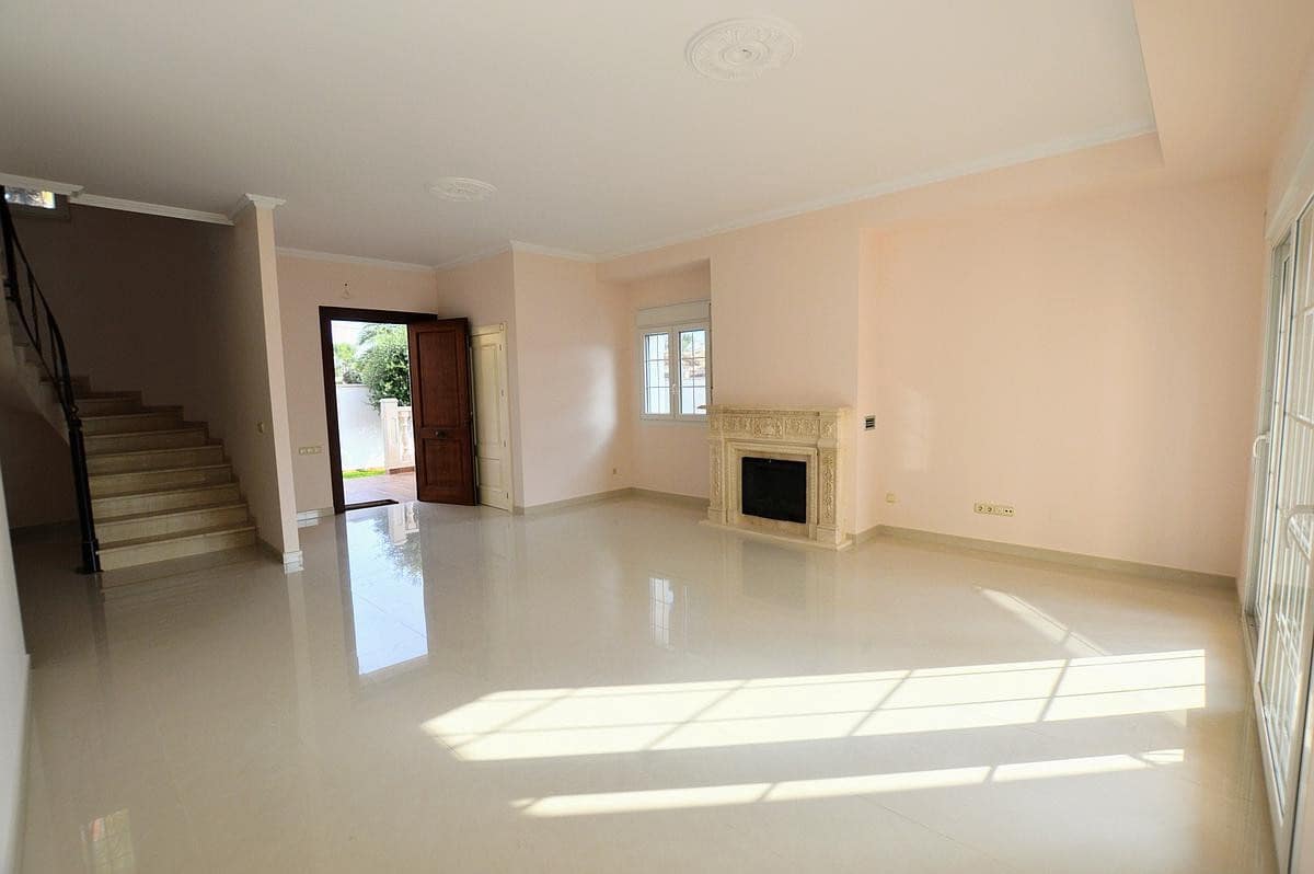 4 chambre Villa/Maison à vendre à Cabo Roig - 910 000 € (Ref: 9363619)