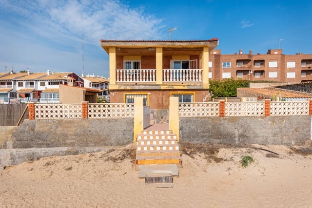 Chalet de 7 habitaciones en Guardamar Playa, Guardamar del Segura en venta - 730.000 € (Ref: 9363627)
